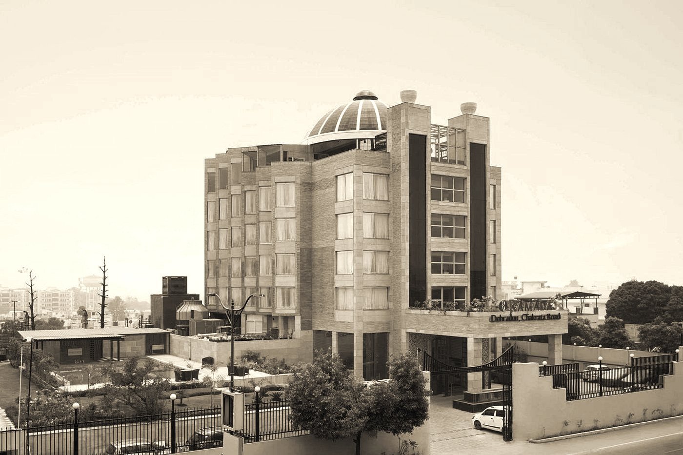 Hotel Ramada, Dehradun